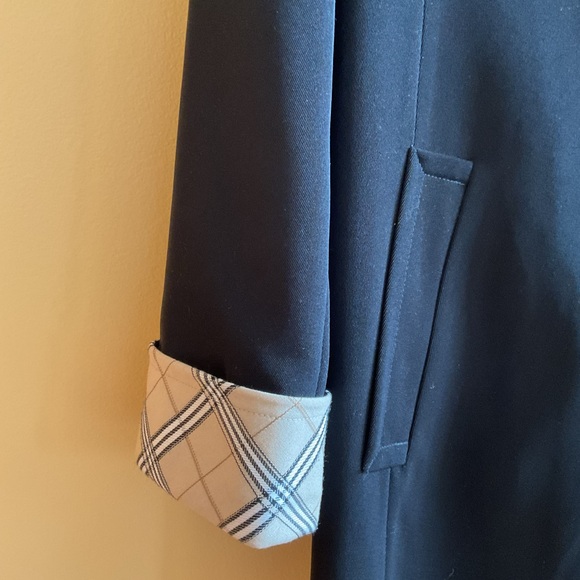 Classic Black Trench Coat with Plaid Lining size S NWOT - Picture 4 of 11